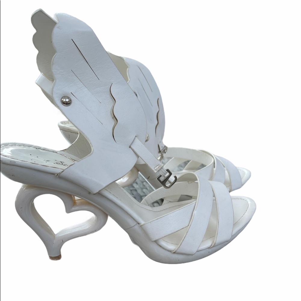 Show story white sandal with heart shape heels!!